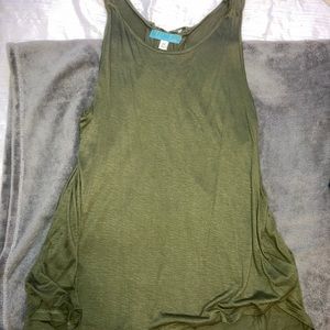 Army green flowy tank